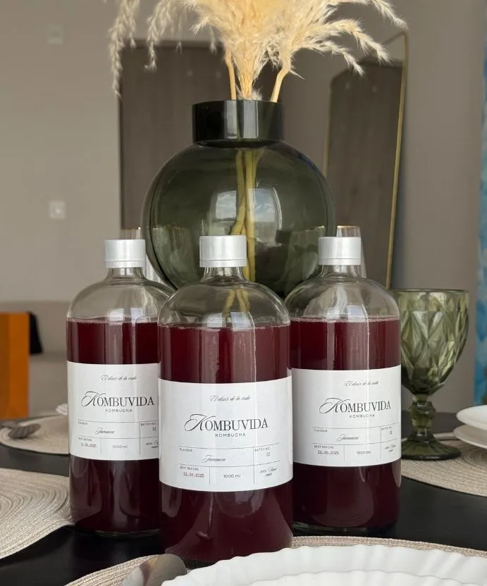 Kombucha de Jengibre - Vista lateral